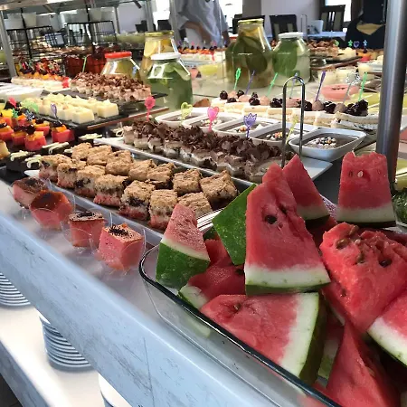 Szálloda Aqua Dolphin 3*