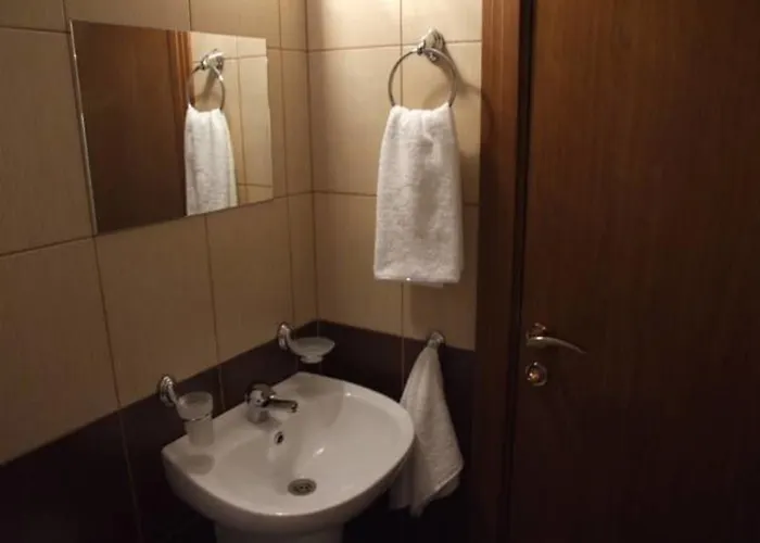 Hotel Aqua Dolphin 3*